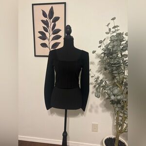 Hunter & Brown Black Long Sleeve Cropped Sweater Size Large